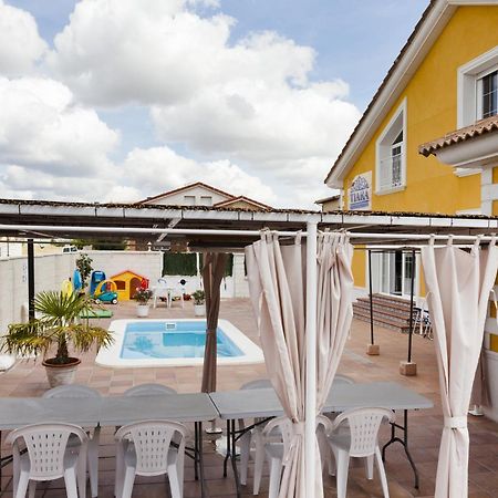 Tiara Vacaciones Villa Nava de la Asuncion Eksteriør billede
