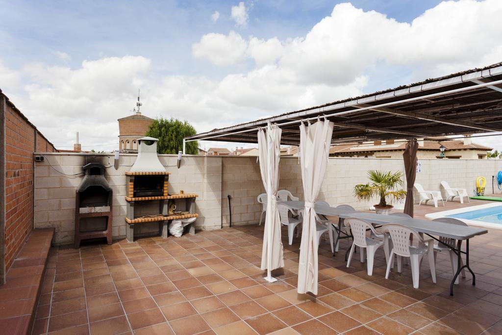 Tiara Vacaciones Villa Nava de la Asuncion Eksteriør billede